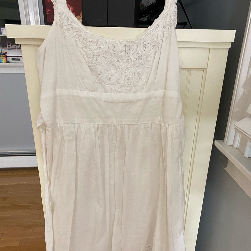 white summer flowy dress
